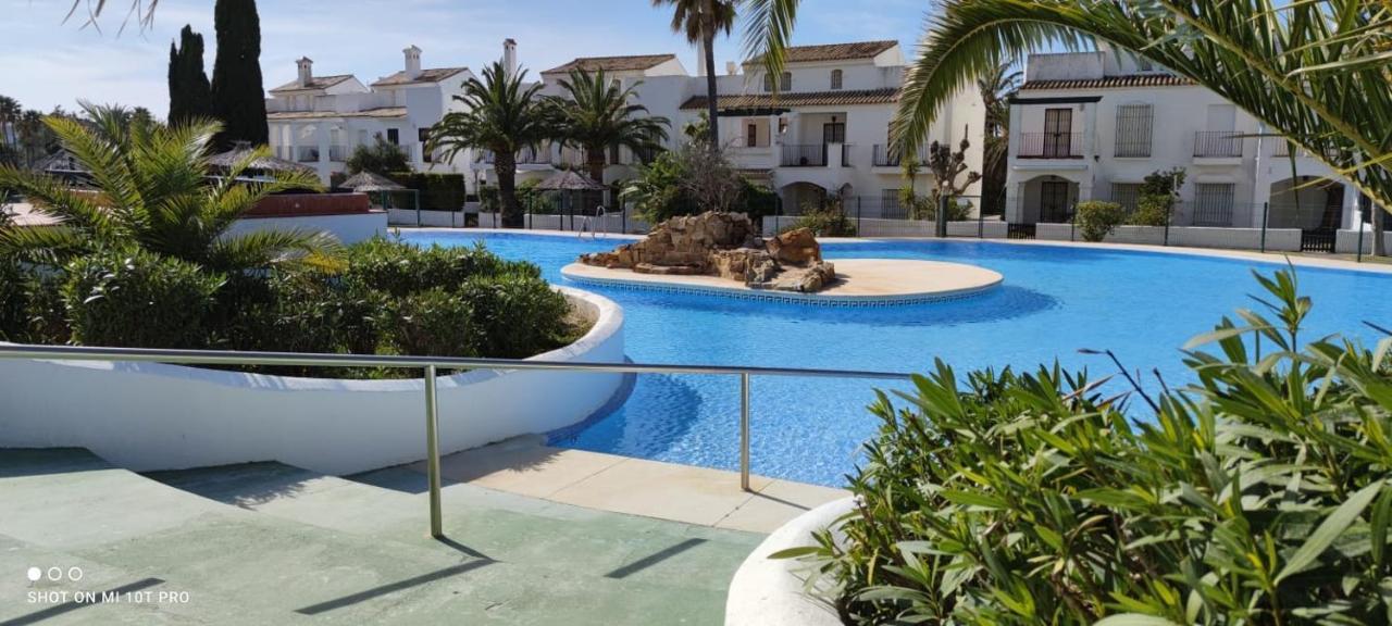 Zahara De Los Atunes Apartment ภายนอก รูปภาพ